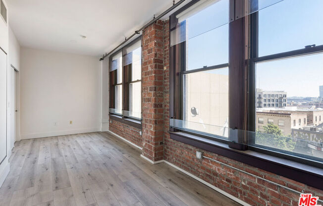 Studio, 1 bath, 546 sqft, $2,150, Unit 608