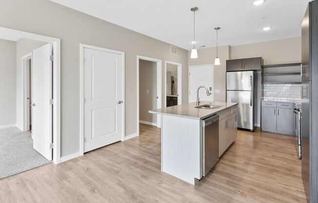 1 bed, 1 bath, 831 sqft, $1,220, Unit 326