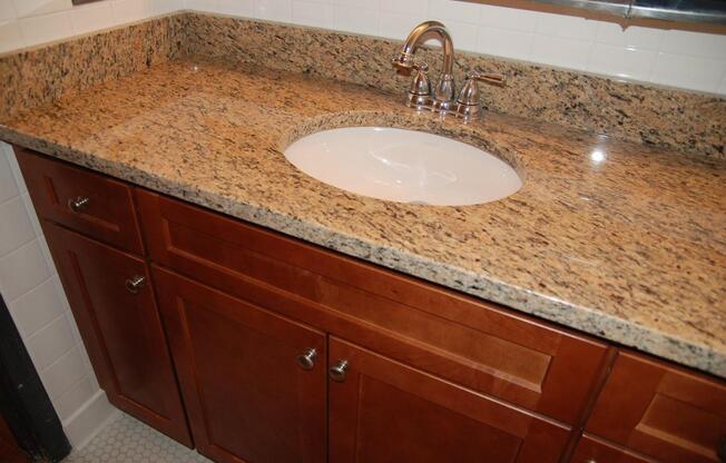 Studio, 1 bath, 300 sqft, $1,595, Unit 620-206