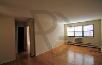 660 W Wrightwood Ave