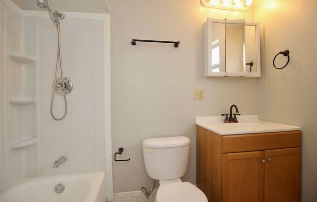 1 bed, 1 bath, 500 sqft, $995, Unit C26