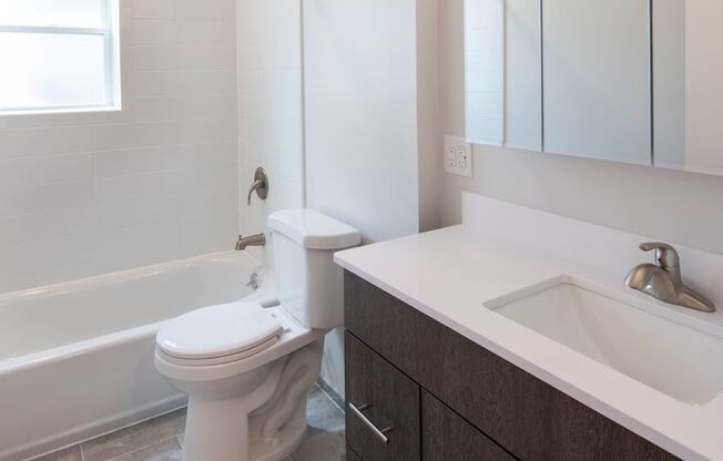 1 bed, 1 bath, 635 sqft, $2,395, Unit 305