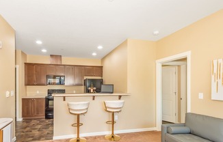 Welcome to The Landing | Townhomes and Apartments in Oregon City