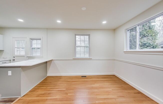 Completely Renovated 4-Bedroom, 3.5-Bathroom Single-Family Home in Silver Spring!