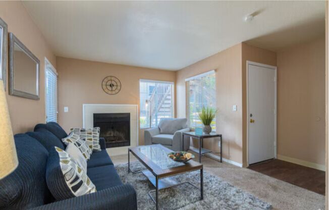 1 bed, 1 bath, 650 sqft, $1,595, Unit 113 - Stainless Package