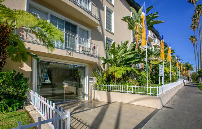 Apartment Building in Los Angeles Entrance