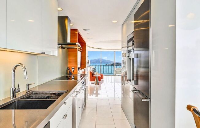 Luxury 16th-Floor Corner Residence | All Utilities Included | Secured Garage Parking | Panoramic San Francisco Views