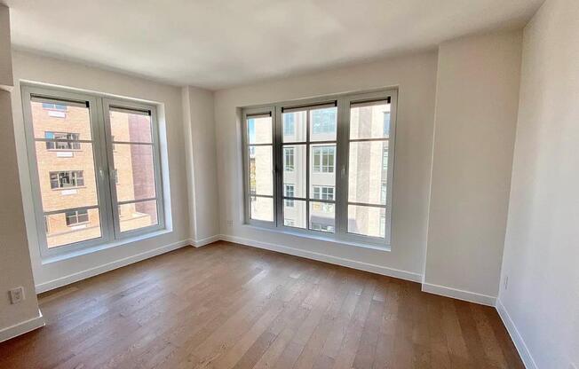 3726 32 ST