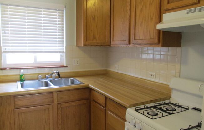 Great 3 bed/1bath Ranch style home