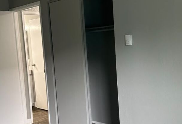 2 beds, 1 bath, 850 sqft, $1,550, Unit 1107 L7