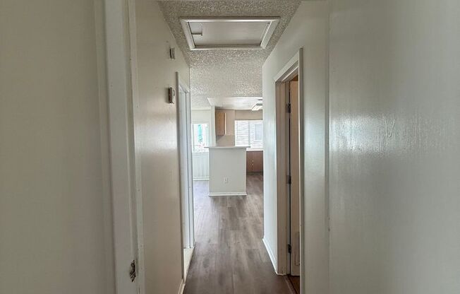 2 beds, 1.5 baths, $1,400