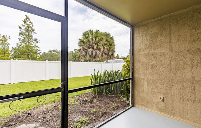 Silver Palms Apartments