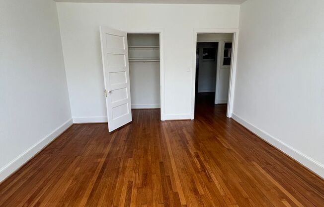 1 bed, 1 bath, 706 sqft, $1,695, Unit 410 #10