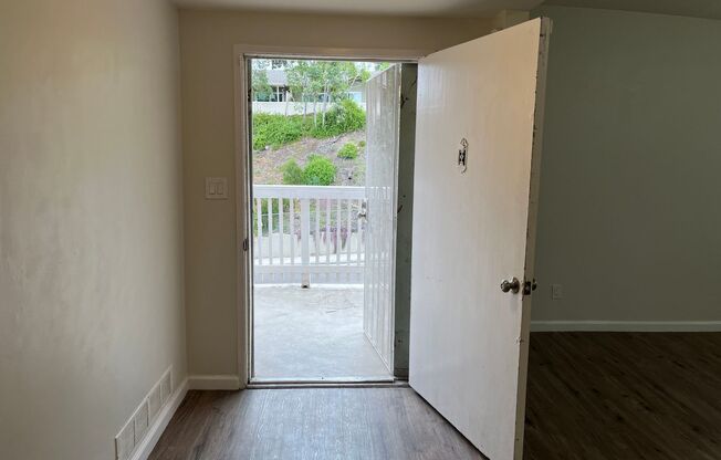 Studio, 1 bath, 400 sqft, $1,595, Unit 5122