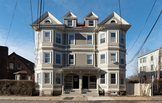 201 HIGH ST