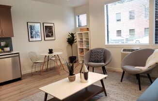 Ellie Jean Apartments
