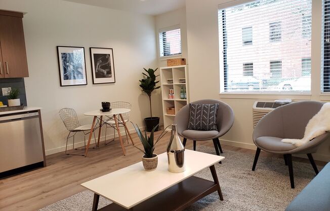 Ellie Jean Apartments