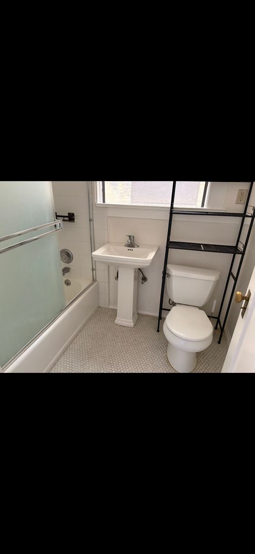 1200 4th Street, LLC
