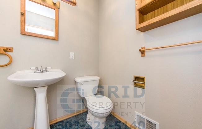 2 beds, 1 bath, $2,245