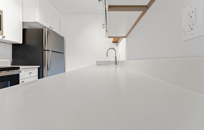 2 beds, 2 baths, 902 sqft, $3,200, Unit 404