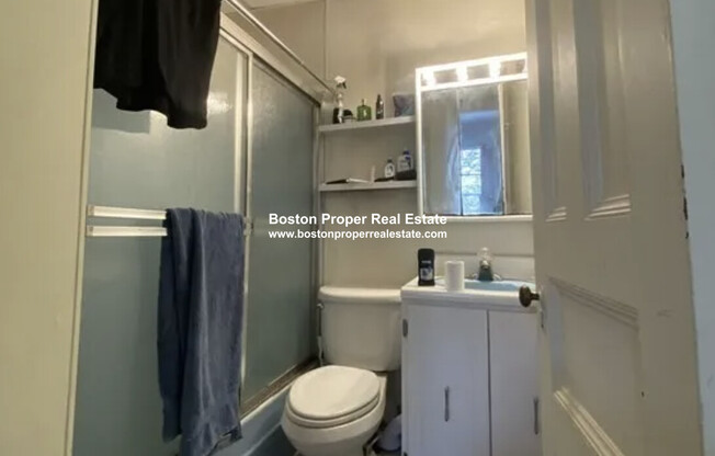 291 NEWBURY ST
