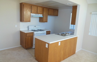 2 beds, 2 baths, $2,995, Unit # 25