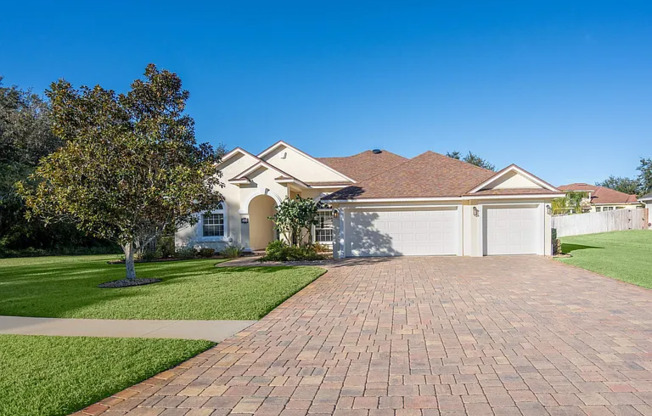184 CACIQUE DR