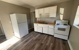 2 beds, 1 bath, $975, Unit 1521