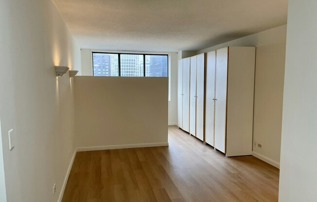 Studio, 1 bath, 400 sqft, $3,375, Unit 27BB