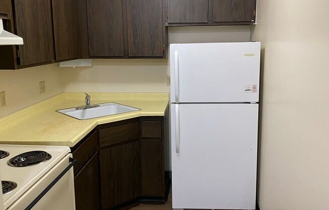 5167 N. Lovers Lane Rd
