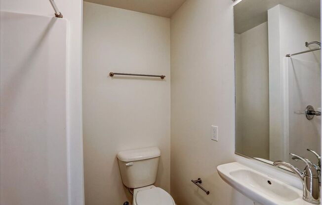 Studio, 1 bath, 277 sqft, $1,295, Unit 105