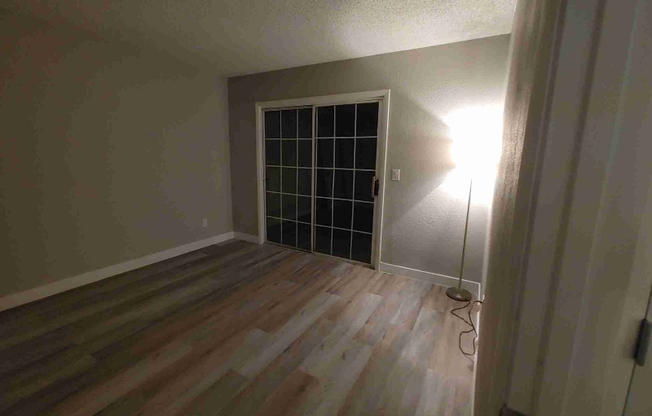 705 CTR ST
