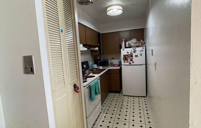 1 bed, 1 bath, 575 sqft, $1,700, Unit 541-510