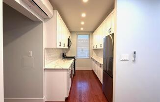 39 47 50 AVE