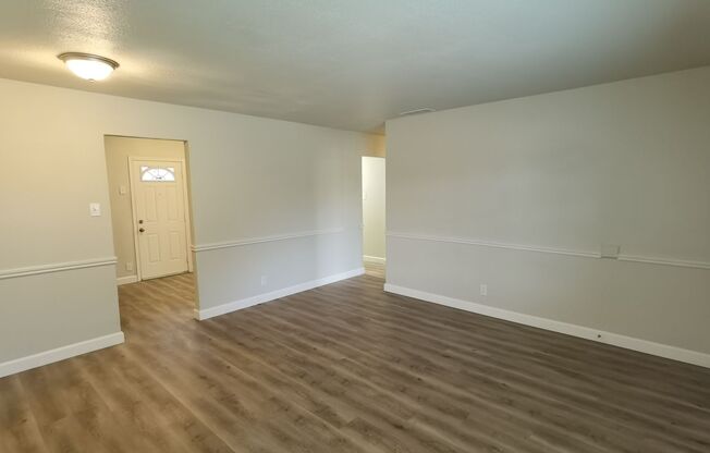 4 Bedroom 2 bath in Valley High