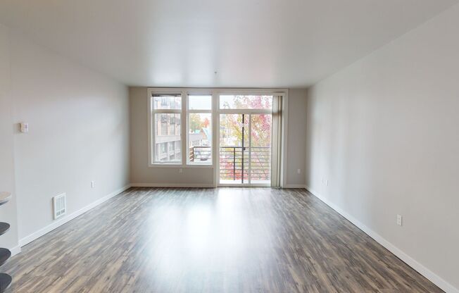 Studio, 1 bath, 564 sqft, $2,040, Unit 202