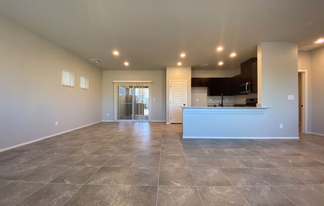 AMAZING GATED 3 BED 2.5 BATH 2 CAR GARAGE !