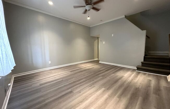 Stunning 2-Bedroom Townhome in South Philadelphia! Available NOW!