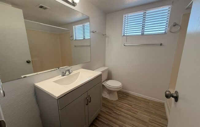 2 beds, 1 bath, 750 sqft, $1,299, Unit 109