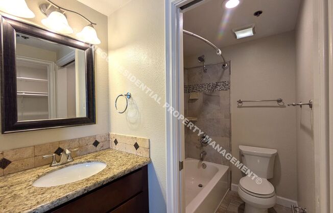 Desirable North Park Condo with Amazing Views and Amenities!