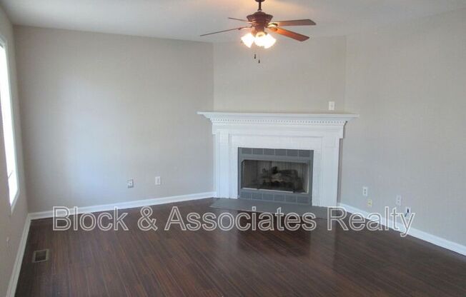 324 SPRINGSIDE DR
