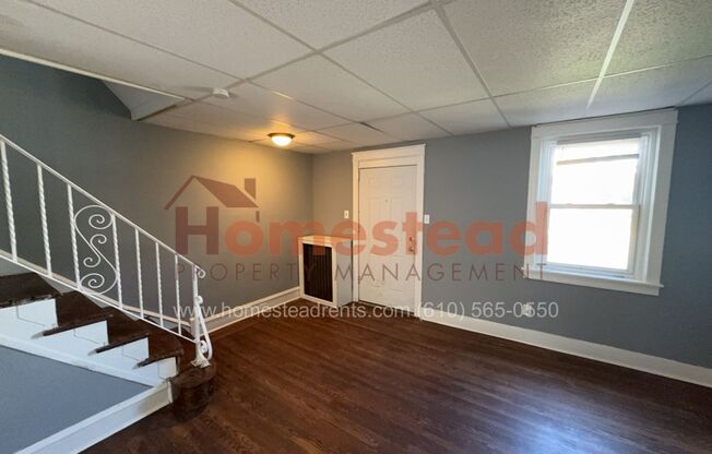 3 beds, 1 bath, $1,650