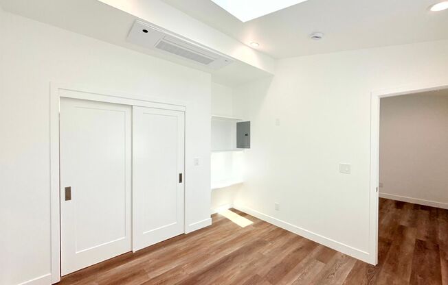 Fantastic Renovated Spacious 3 bed 2 Bath home In Pacoima