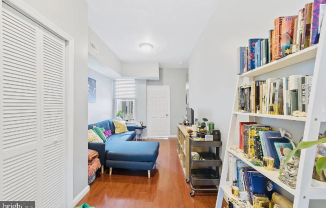 26 N 51 ST