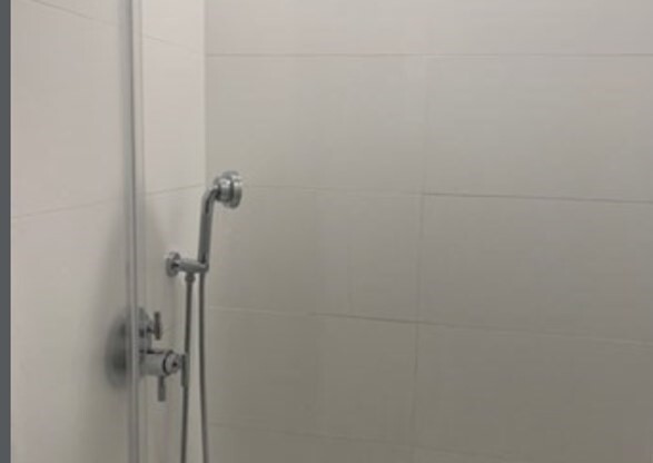 Studio, 1 bath, 445 sqft, $2,650, Unit 208