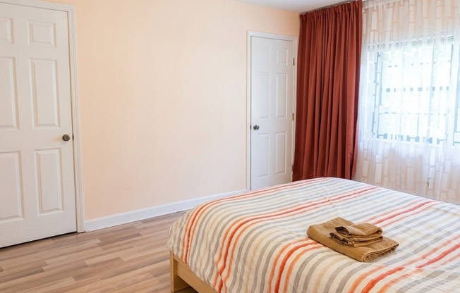 2 beds, 2.5 baths, 989 sqft, $2,795, Unit 14C