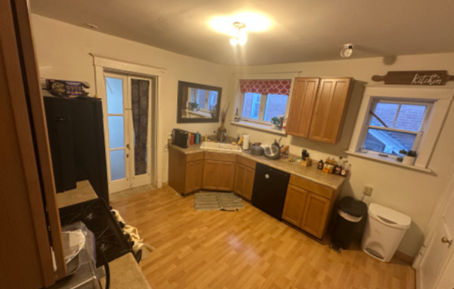 7104 FORSYTH