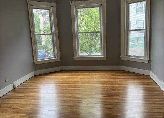51 53 BELLEVUE AVE
