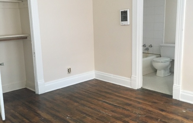 1 bed, 1 bath, 600 sqft, $695, Unit 22