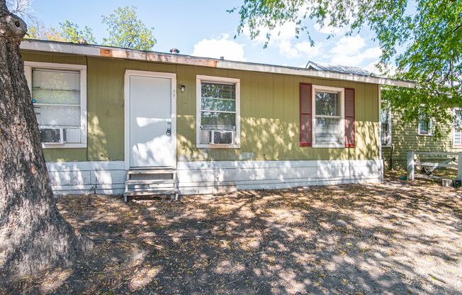 1319 Dawson